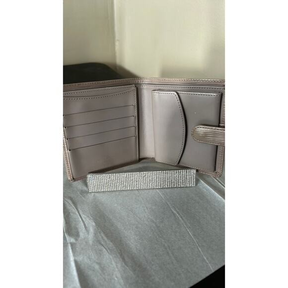 Louis Vuitton epi Marco bifold wallet - Picture 2 of 8